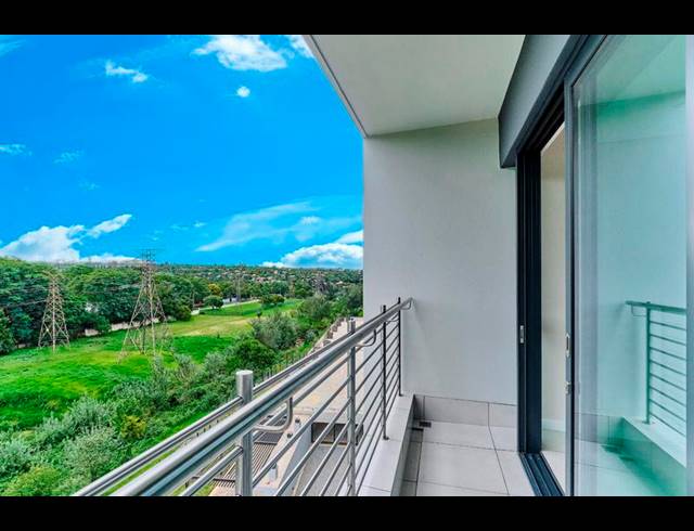 2 BEDROOM APARTMENT FOR SALE IN GLENADRIENNE